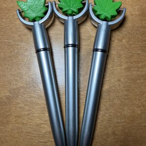 Cannabis Leaf Squeezie Top Pen